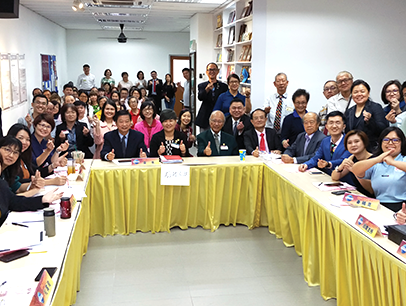 Chua Chu Kang CC Mandarin club members at meeting